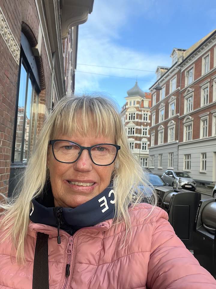 anne Image description